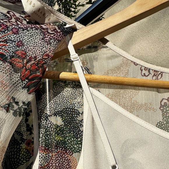 Ted Baker London Mesh Long-sleeve Floral Spring Dress - Picture 8 of 8